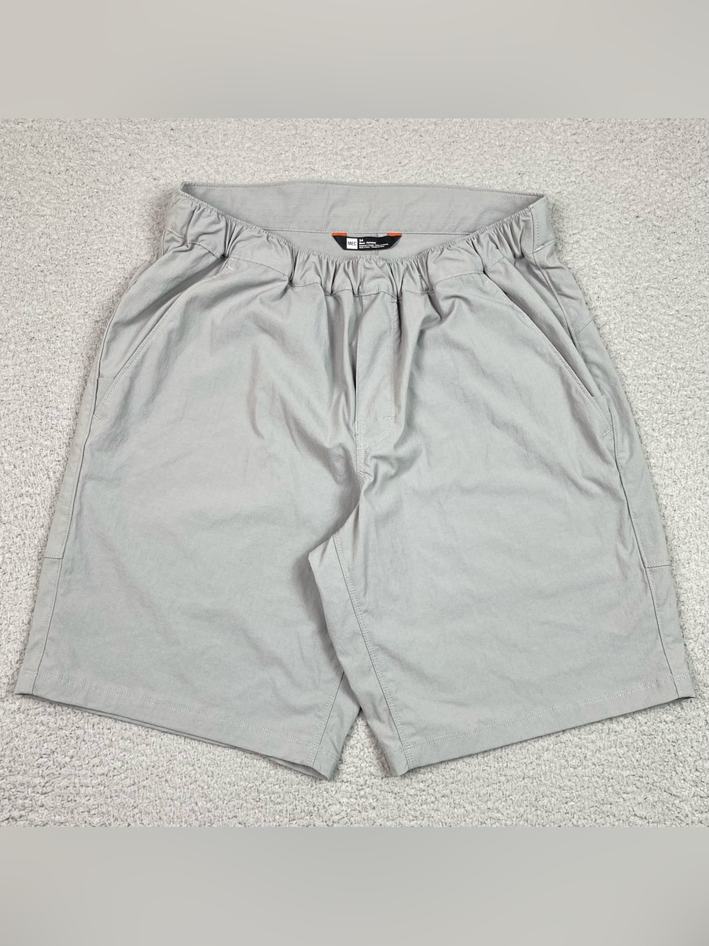 MEC Hiking Shorts Men's Size 34 Gray Outdoor Stretch Nylon Mountain Equipment Co